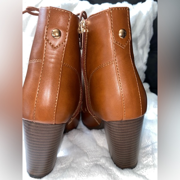Xappeal | woman’s boots | size 7 - Picture 4 of 10